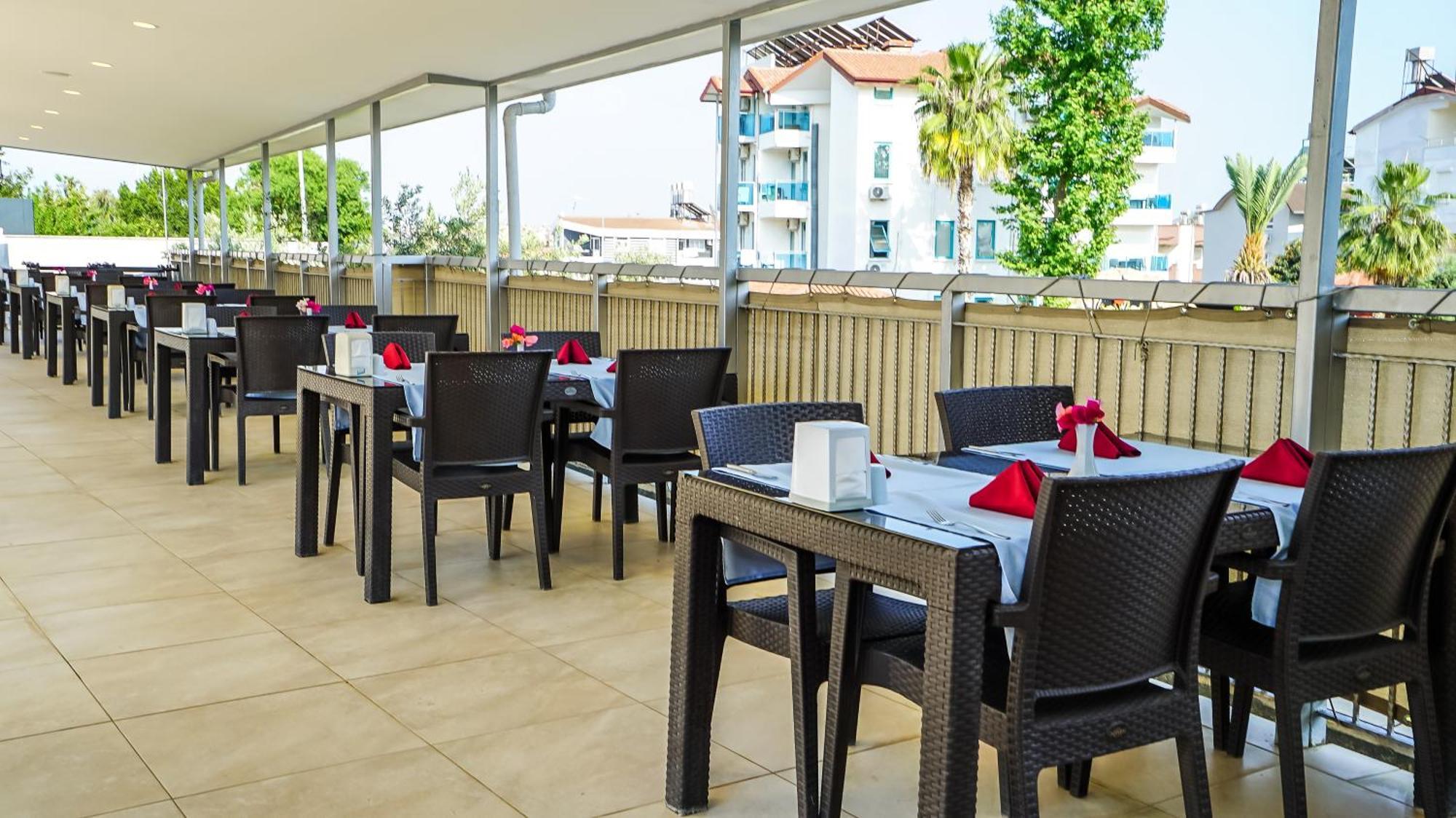 Catty Cats Garden Hotel Сіде Екстер'єр фото